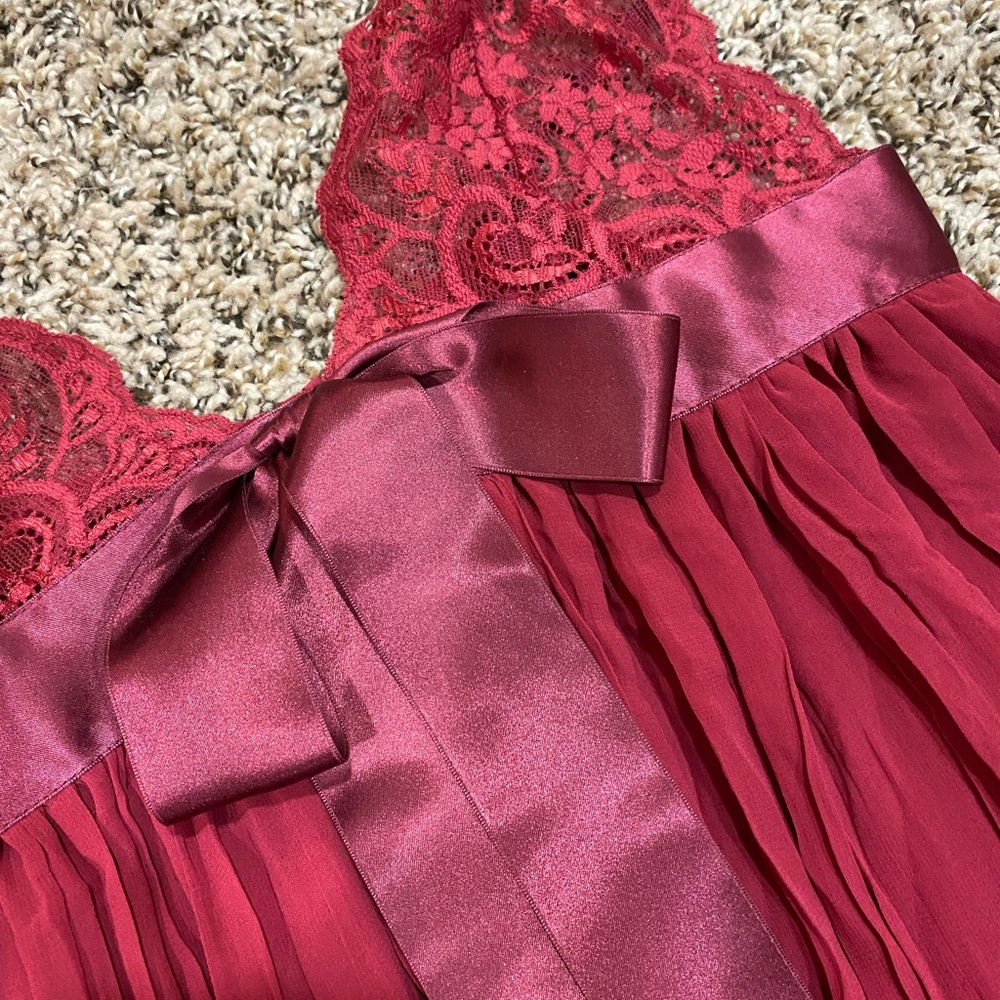 Victoria’s Secret Lingerie - Small - Picture 3 of 3